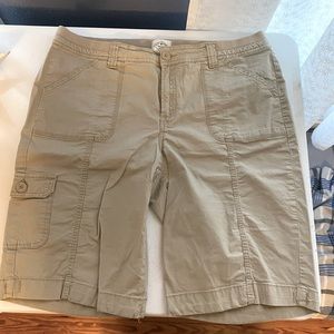 St. John’s Bay bermuda short.